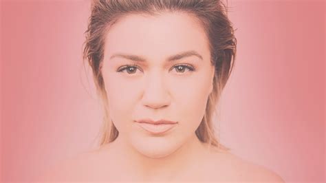 has kelly clarkson ever been nude|Kelly Clarkson Opens Up About Overcoming Body Image Issue